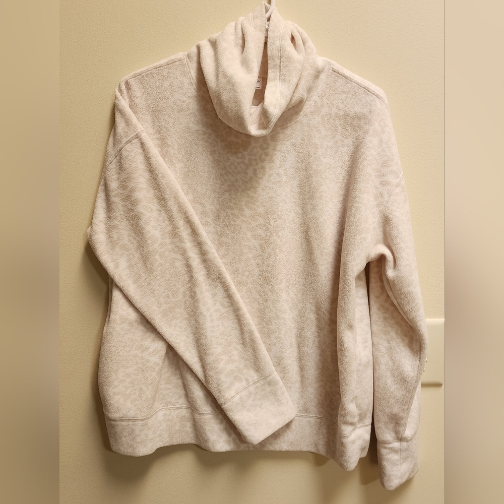 Old Navy Active Leopard Print Plush Fleece Pullover Cowl Neck Sweatshirt Size L